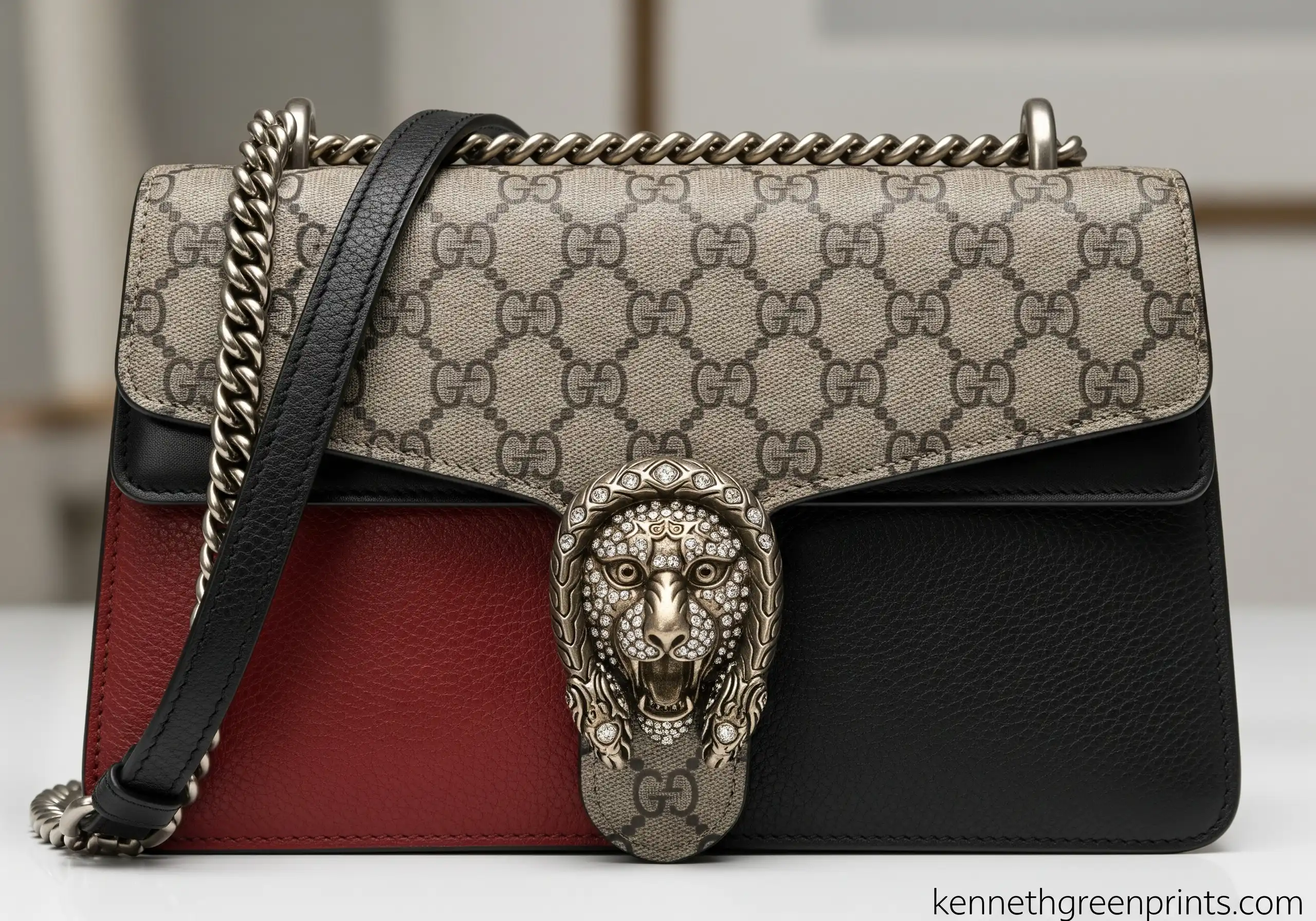 Gucci Dionysus Handbag Genuine Leather Craftsmanship